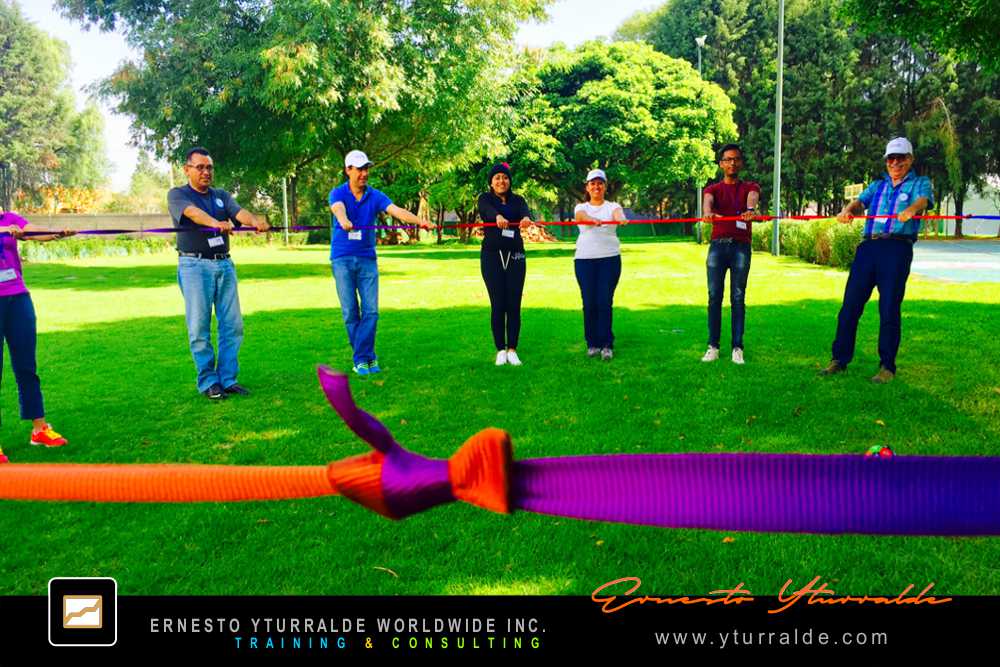 Team Building Bolivia | Taller de Trabajo en Equipo para Empresas